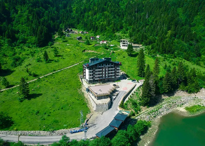 Hotel Pazarcik Mountain 3*