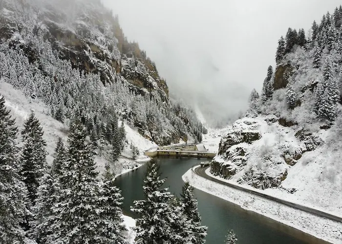 Hotel Pazarcik Mountain 3*